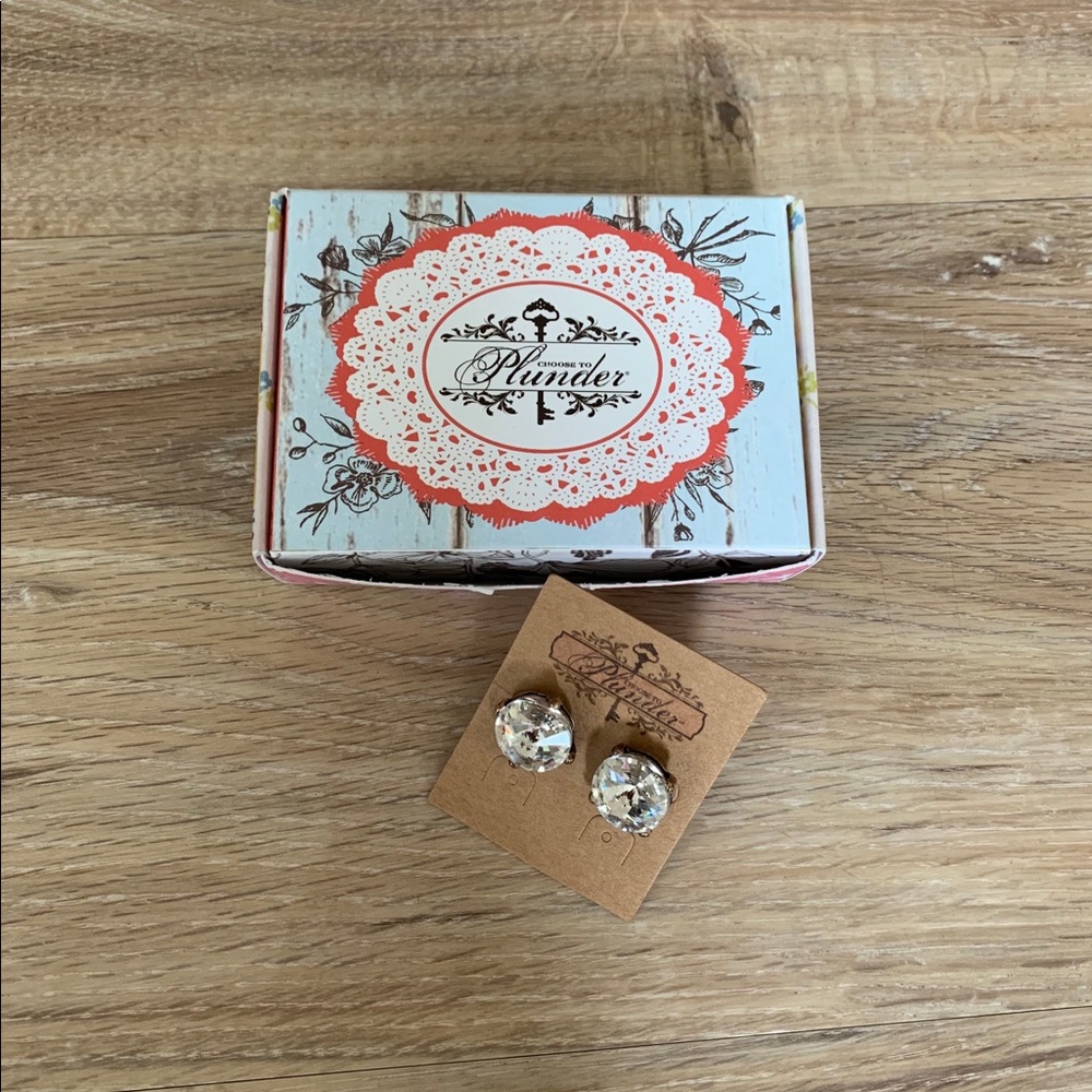 Plunder earrings